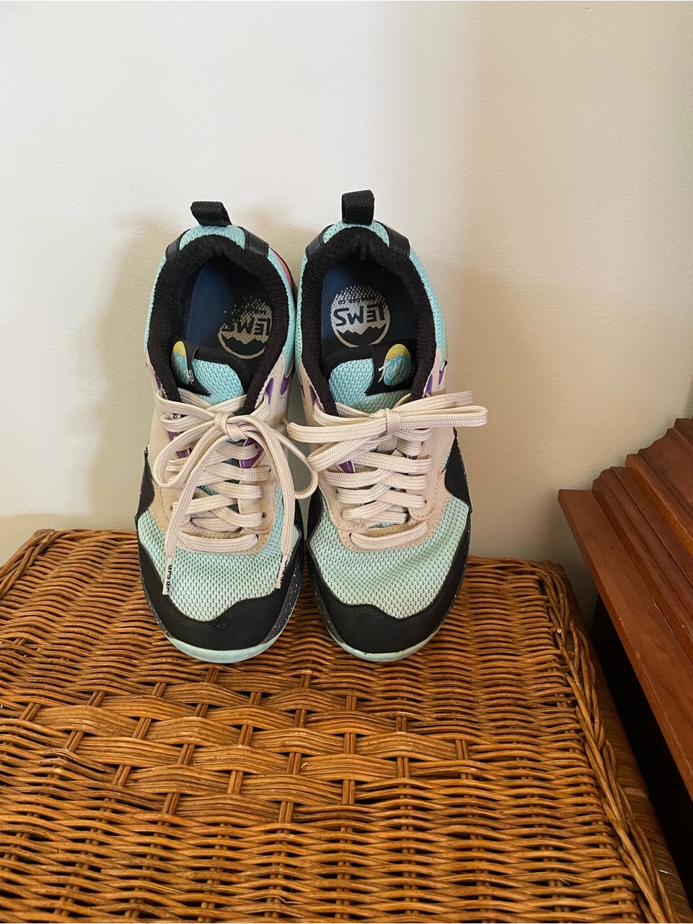 LEMS Women's Trailhead Cosmic Blue Athletic Shoe - Picture 2 of 8
